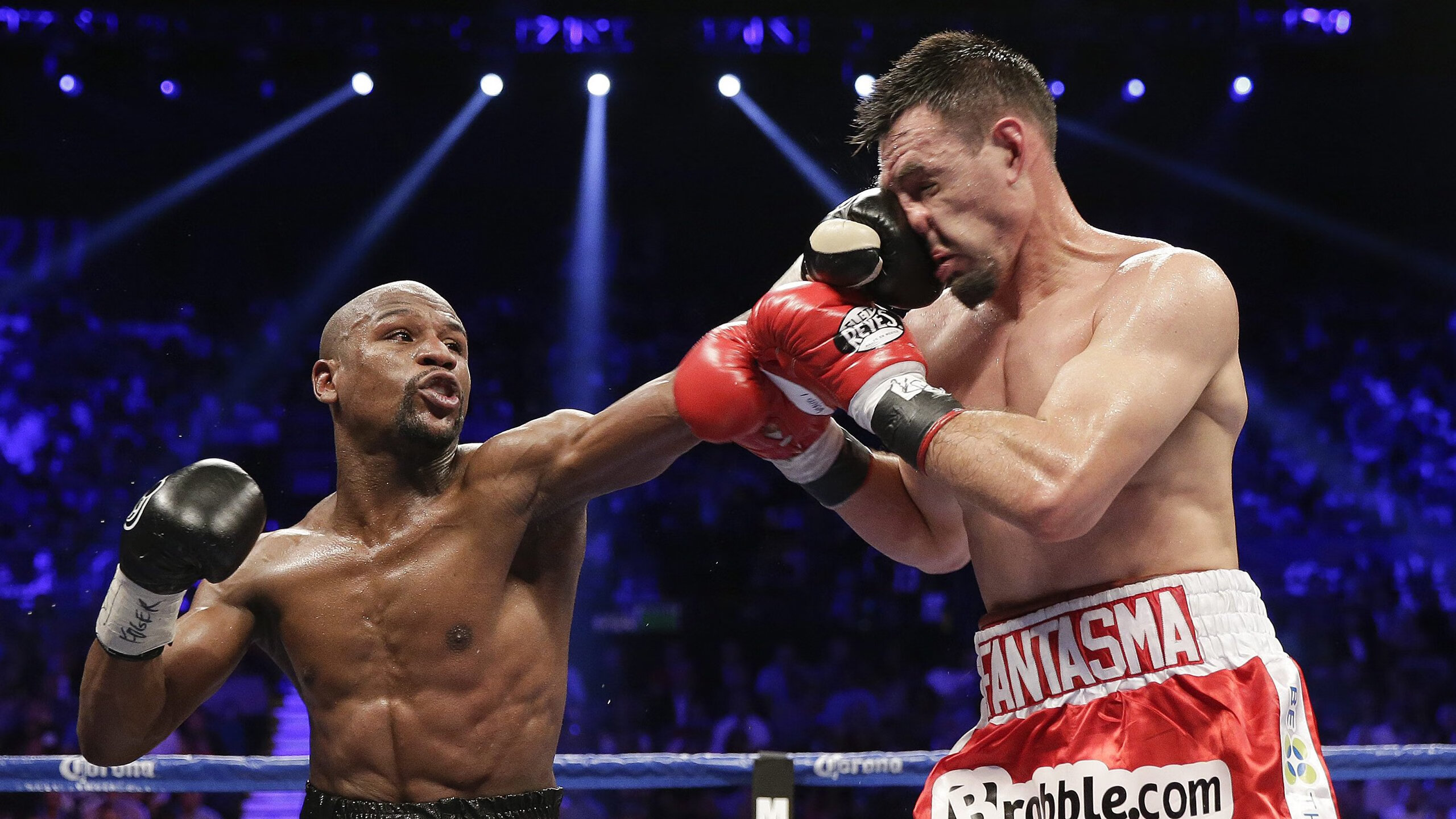 乒乓球“先到11分”极速赛 抢分节奏让观众屏息